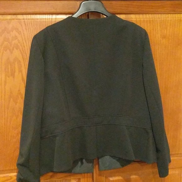 Kasper Black Blazer - Picture 4 of 6